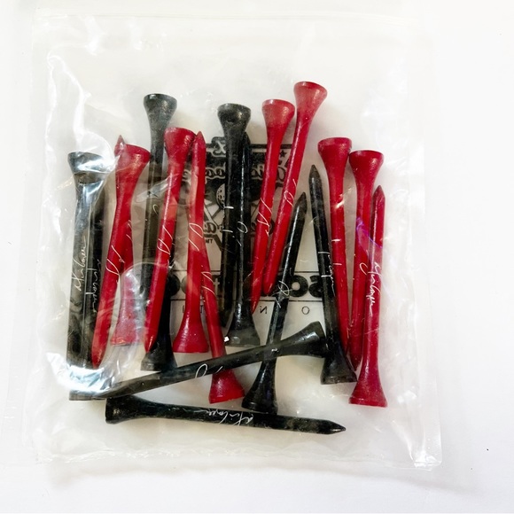 ALICE COOPER Golf Tees Celebrity Golf NIB - Picture 1 of 4